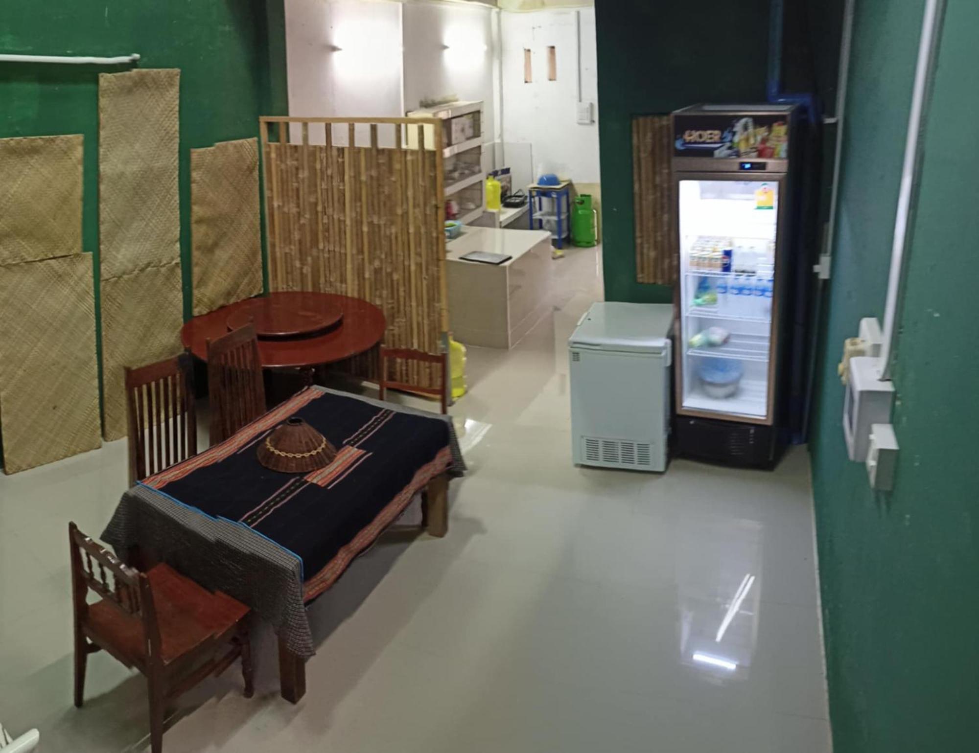 Hostel Neva Paris Pakse Bagian luar foto